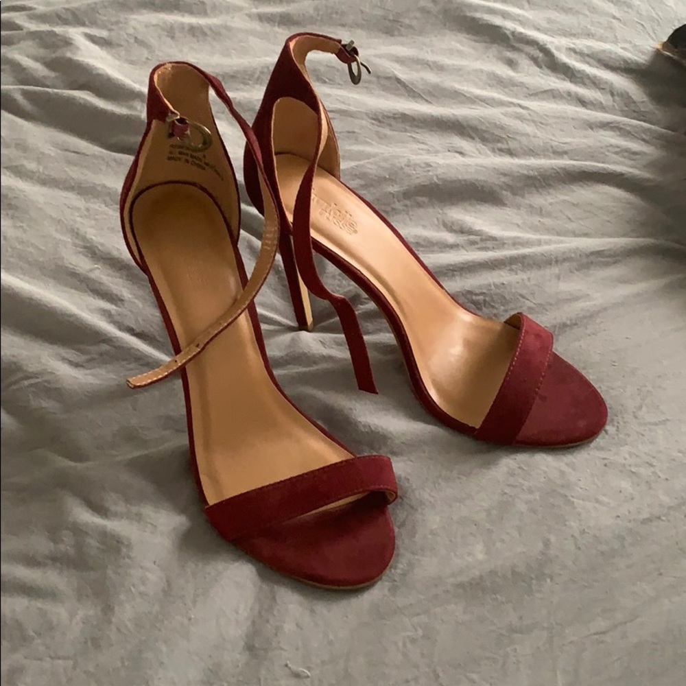 Mauve Heels